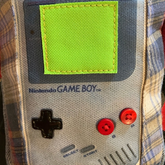 Gameboy Chest Bag - Picture 2 of 8